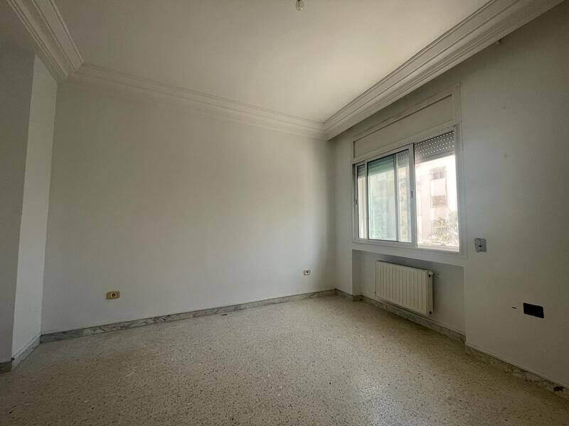 Appartement S+4 à Ain Zaghouan El Wahat